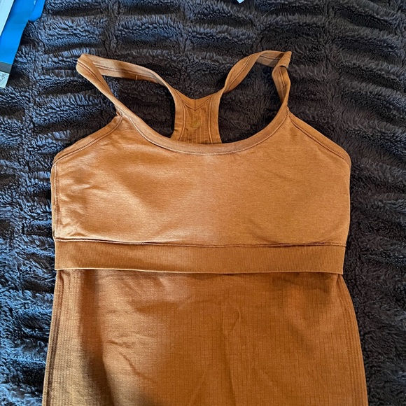 Lululemon Ebb to Street Tank - Picture 3 of 6